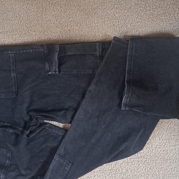 3X HALARA FLEX MIDRISE KNIT DENIUM CARGO PANTS - Picture 6 of 8